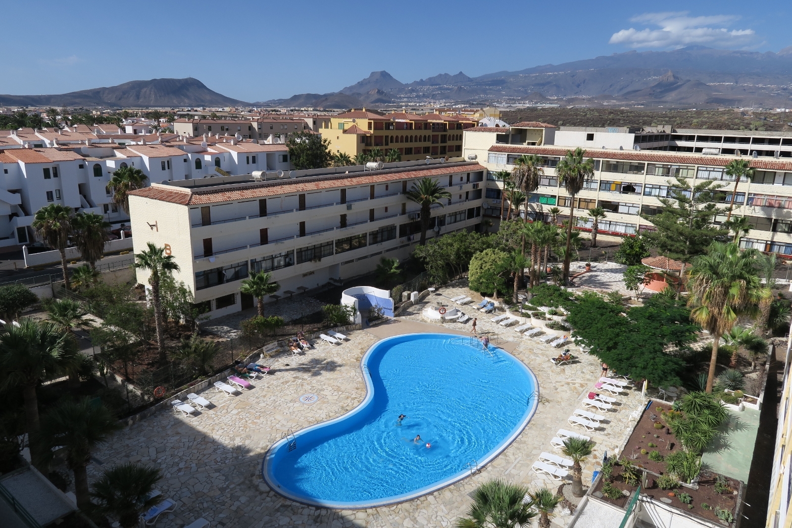 Pool von Chasna C